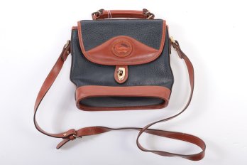 Vintage Dooney & Bourke All Weather Leather Square Shaped Cross Body Carrier In Navy