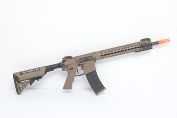 Knights Armament SR16 CQB Assault Rifle 5.56mm