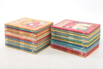 Charlie Brown Encyclopedia Vintage Book Lot