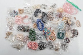 Large Lot Of Single Strand Necklaces - Lot #1