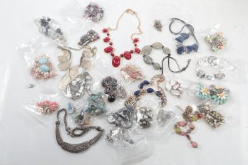 Single Strand Necklace Lot