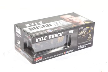 Kyle Busch #18 NASCAR Die-Cast Car  2019 Standard Finish (1:24 Scale)