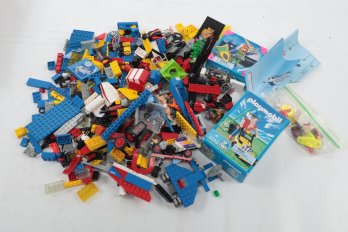 Assorted Grouping Of Legos