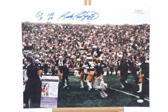 Rudy Ruettiger Signed Color Photograph W/JSA Cert Q88250