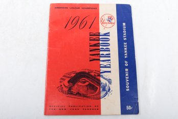 1961 Record Setting NY Yankees Yearbook MVP World Series Champs