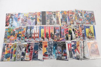 Large Marvel Comic Book Lot Cable The Ultimate X-men The Hulk Banner Captain America All High Grade