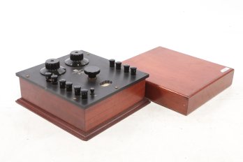 Leeds & Northrup B-30 Scientific Potentiometer