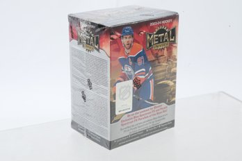 2023-24 Metal Universe Sealed Hockey Blaster Box Chance For Blue Spectrum FX & Purple Blaster Box Exclusives