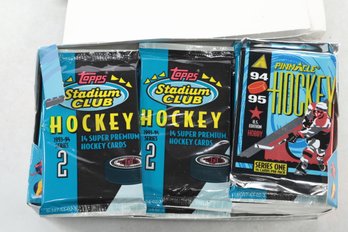 Sealed Hockey Pack Lot 13 Packs 1994-95 Pinnacle Hockey Series 1 & (8) 1993-94 Topps Stadium Club Packs