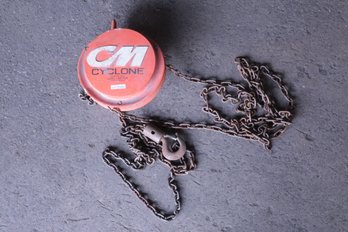 Cyclone 1/2 Ton Chain Hoist