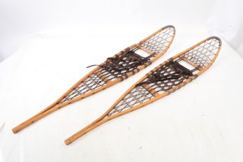 Vintage Snocraft Wood Snow Shoes Made In Norway, Maine