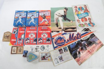 23Kt Gold Card HOF Lot Mickey Mantle Hank Aaron Cal Ripken Jr  NY Mets Pennant Autos Posters & Vintage