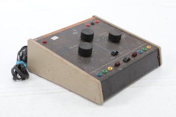 BK Precision Model 501A Semiconductor Curve Tracer