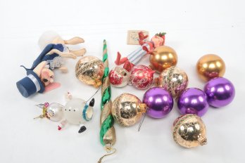 Grouping Of Assorted Christmas Ornaments