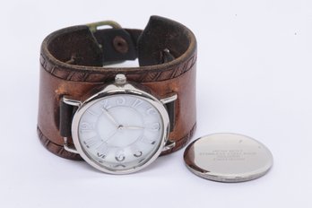 Ladies Vintage Leather Bracelet Watch
