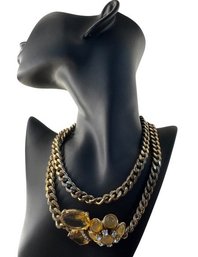 Gold-Tone Chunky Curb Chain Necklace With Elaborate Amber-Hued Stone Cluster Frontal, C. 1960s-1970s