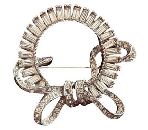 VINTAGE Stylized Ribbon & Baguette Rhinestone Brooch, C. 1940s-1950s