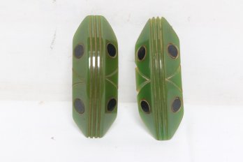 Pair Of Vintage Art Deco Green And Black Carved Bakelite Shoe Or Dress Clips