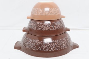 Set Of Three Vintage Pyrex Woodland Cinderella Mixing Bowls