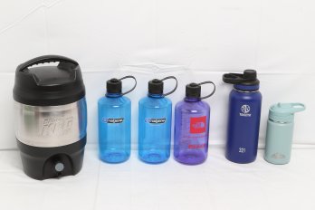 5 Large Water Bottles W/1 Bubba Keg 128: Nalgene, North Face, Takeya (Stainless) & Hydro-Peak (Stainless)