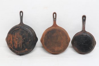 Group Of 3 Vintage Cast Iron Skillets