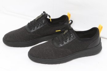 Cole Haan Zerogran Men's Size 9.5 Sneakers New Without Box