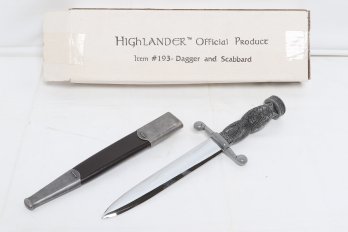 Official Highlander Series Dagger And Scabbard #193 New In Box