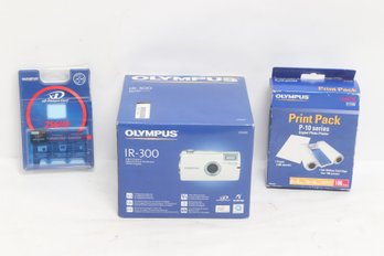 NOS Olympus IR-300 Digital Camera W/ XD Card 256MB & P-10 Print Pack