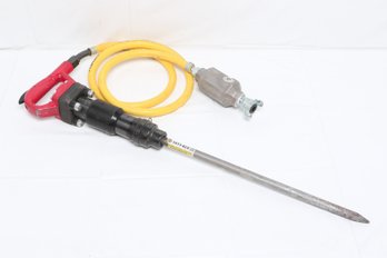 Pneumatic Chipping Hammer