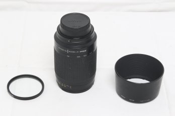 Nikon AF Nikkor 70-300mm 1:4-5.6 G Lans With Hood