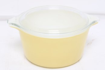 Vintage Pyrex Custard Casserole Dish With Lid