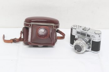 Vintage Braun Paxette Super 2 B Camera