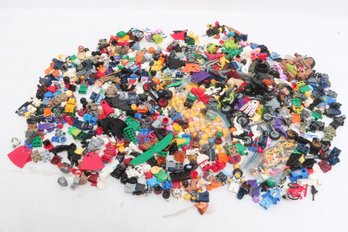 Large LEGO Minifigure Lot Mixed Characters Parts Approx 2.5 Lbs
