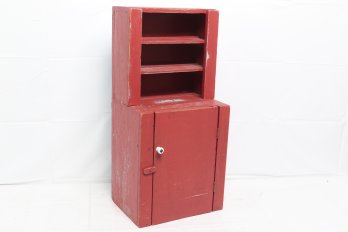 Antique Primitive Barn Red Cabinet/shelf (23.75 X 12.25' X 9')