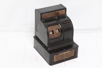 Vintage Uncle Sam's 3 Coin Register Bank