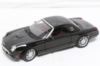 Maisto 1:18 Scale Diecast Model Of A 2002 Ford Thunderbird In Black