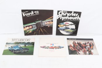 Collection Of Vintage 1970's Car Dealer Catalogs/brochures