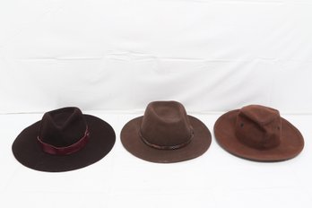 Collection Of Felt Fedora And Cowboy Hats   Size M And L