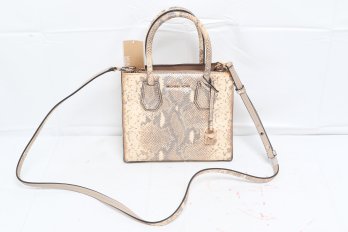 Authentic Michael Kors Ladies Purse  New With Tag