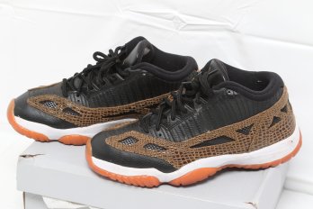 Jordan 11'croc' 9.5 Aka Militia Green Sneakers