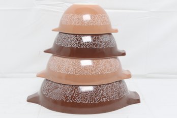 Vintage Pyrex Woodland Cinderela Nesting Bowls Complete Set