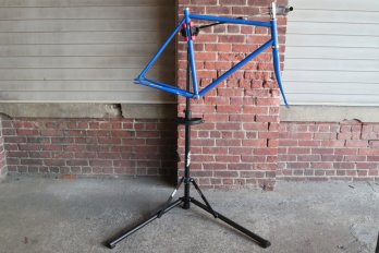 Bicycle Mechanics Stand/Vice (Adjustable/Foldable)