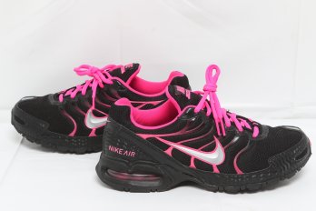 Nike Air Max Torch 4 Black Rose Gold Woman's Size 9.5