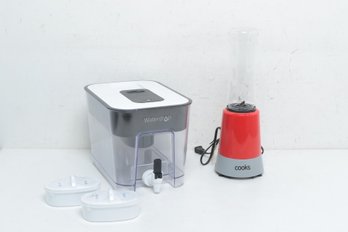 Waterdrop Filtered Water System (w/2 Extra Filters)W/Cooks Personal Sport Blender