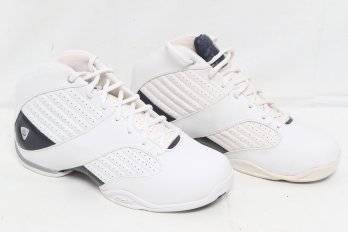 Vintage Reebok Basketball Junior Sneakers White/navy Size 7