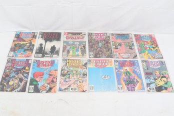 Lot Of DC Comic Books Justice League #26 - 37