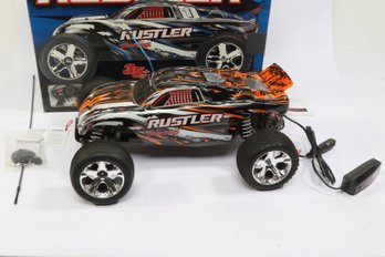 Traxxas Rustler RC Stadium Truck With Controller & Charger