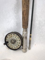 Shakespeare 2 Piece 8 Ft Fiberglass Fly Fishing Rod With Martin Reel