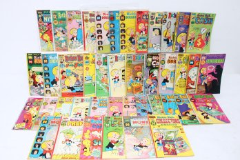 Large Group Of Vintage RICHIE RICH Comic Books