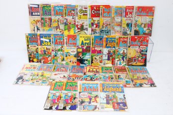 Large Group Of Vintage ARCHIE Comic Books